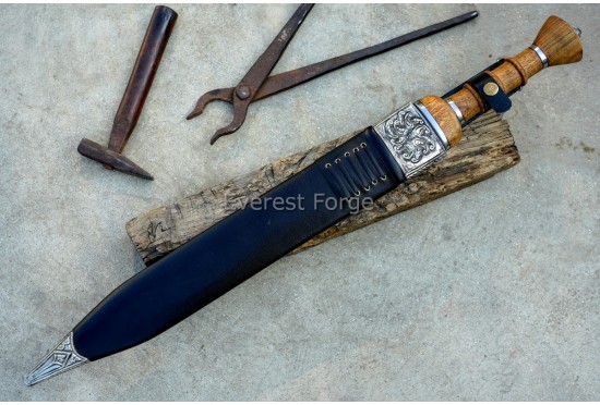 Pompeian Gladius – Roman Short Sword | Everest Forge